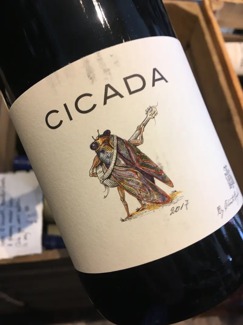 Cicada Red 75cl